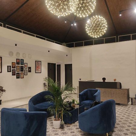Super Townhouse Shivamogga Formerly Karthik Bhavan Экстерьер фото