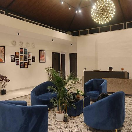 Super Townhouse Shivamogga Formerly Karthik Bhavan Экстерьер фото
